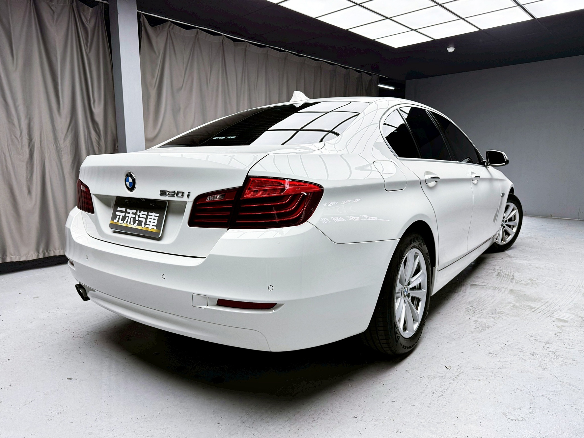 全台到府賞車 2016 BMW 520i Sedan F10型『小李經理』元禾國際車業/中古車/促銷中  第20張相片