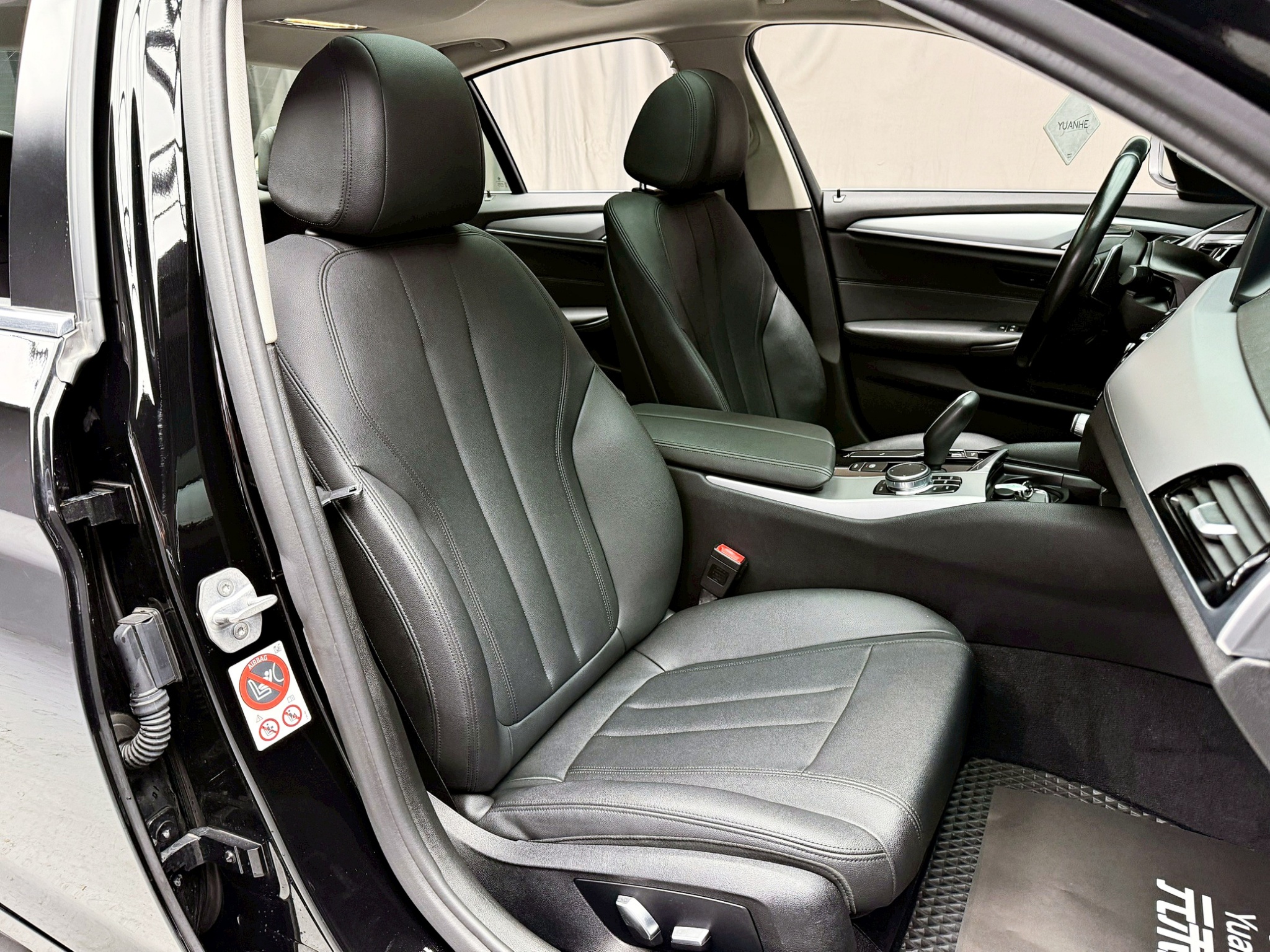 全台到府賞車 2017 BMW 530i Sedan G30型『小李經理』元禾國際車業/中古車/促銷中  第8張相片