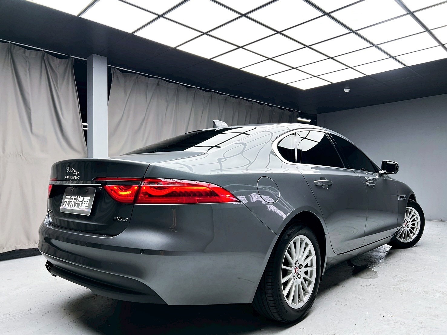 全台到府賞車 2017 Jaguar XF Prestige 20d『小李經理』元禾國際車業/中古車/促銷中  第20張相片