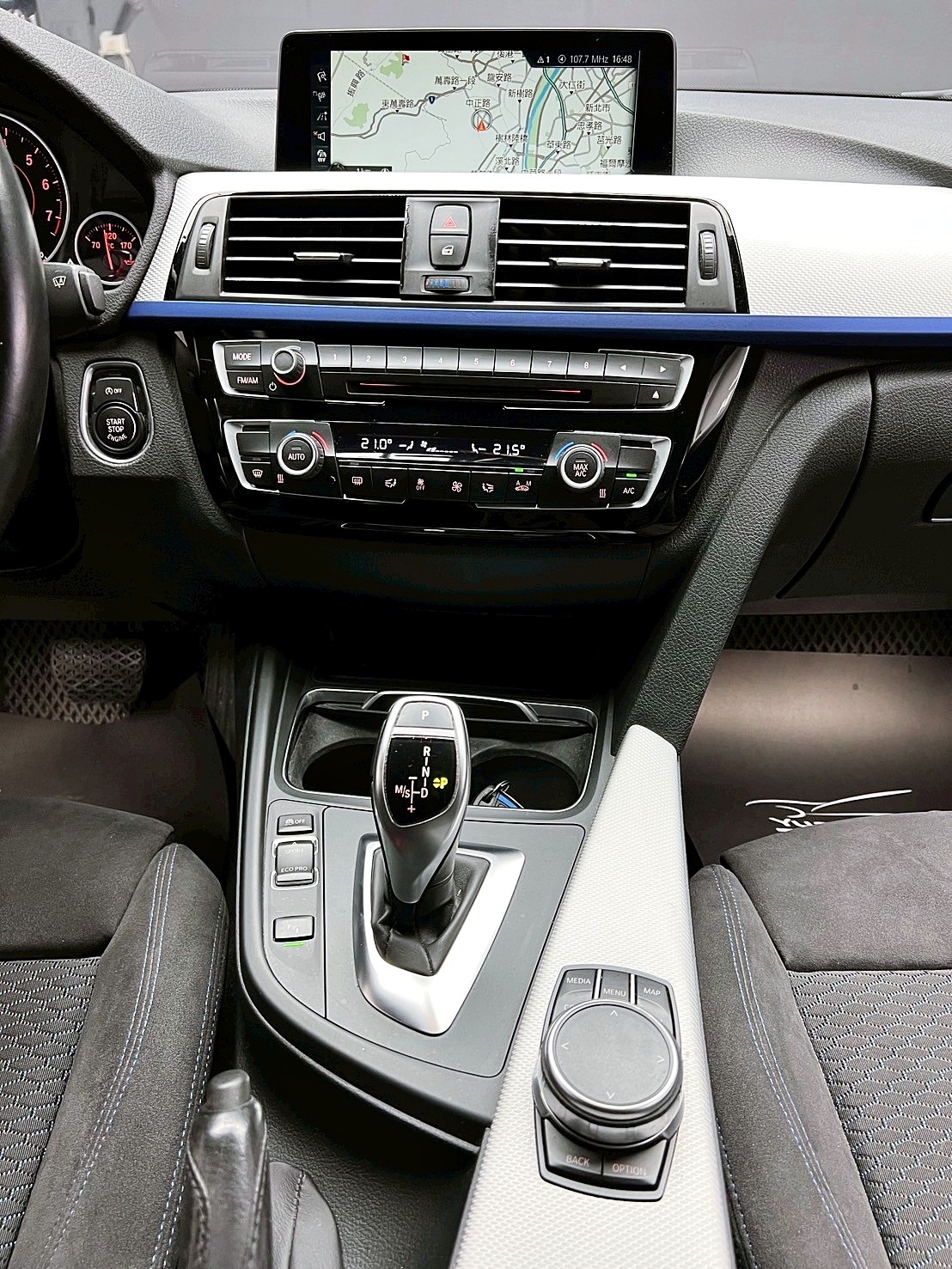 全台到府賞車 2017 BMW 320i Sedan M-Sport F30型『小李經理』元禾國際車業/中古車/促銷中  第8張相片