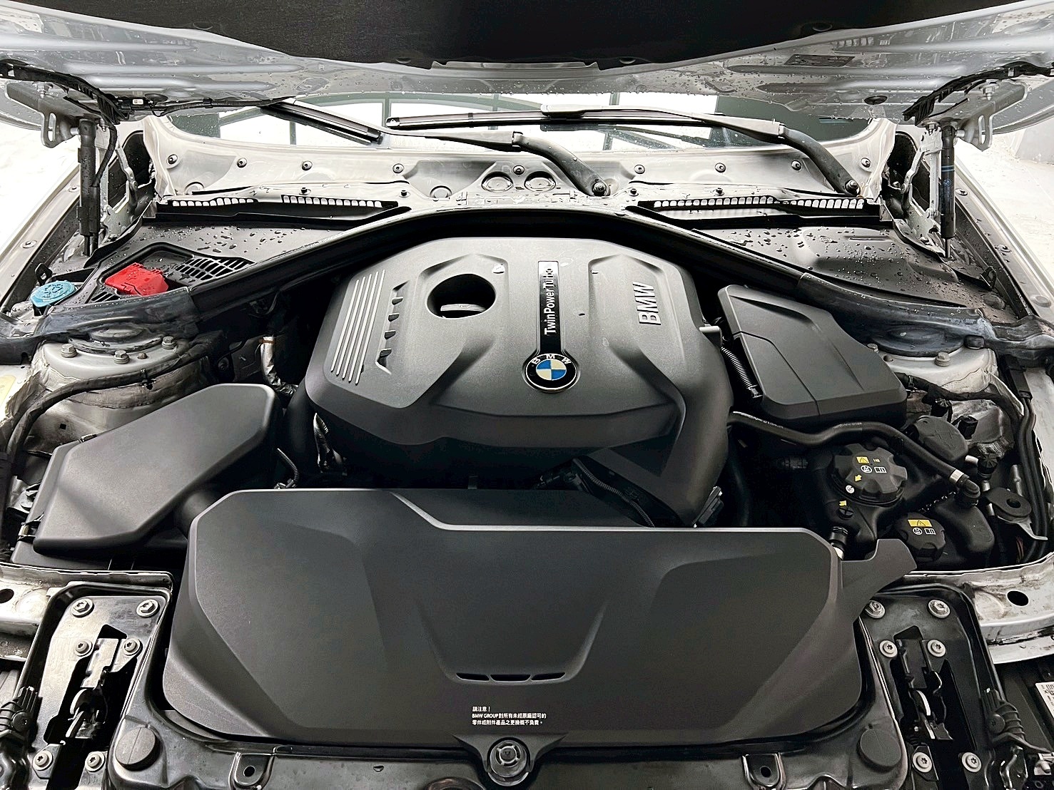 全台到府賞車 2017 BMW 320i Sedan M-Sport F30型『小李經理』元禾國際車業/中古車/促銷中  第16張相片