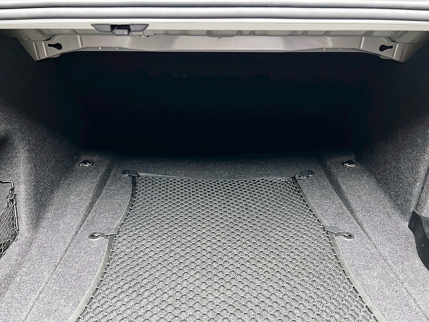 全台到府賞車 2017 BMW 320i Sedan M-Sport F30型『小李經理』元禾國際車業/中古車/促銷中  第17張相片