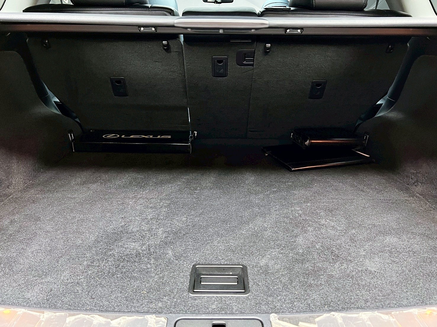 全台到府賞車 2014/15 Lexus RX450h 頂級版『小李經理』元禾國際車業/中古車/促銷中  第17張相片