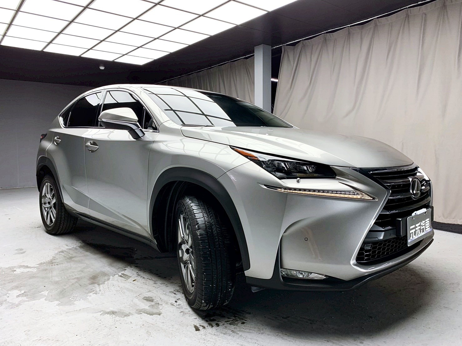全台到府賞車 2015 Lexus NX200t 頂級版『小李經理』元禾國際車業/中古車/促銷中  第19張相片