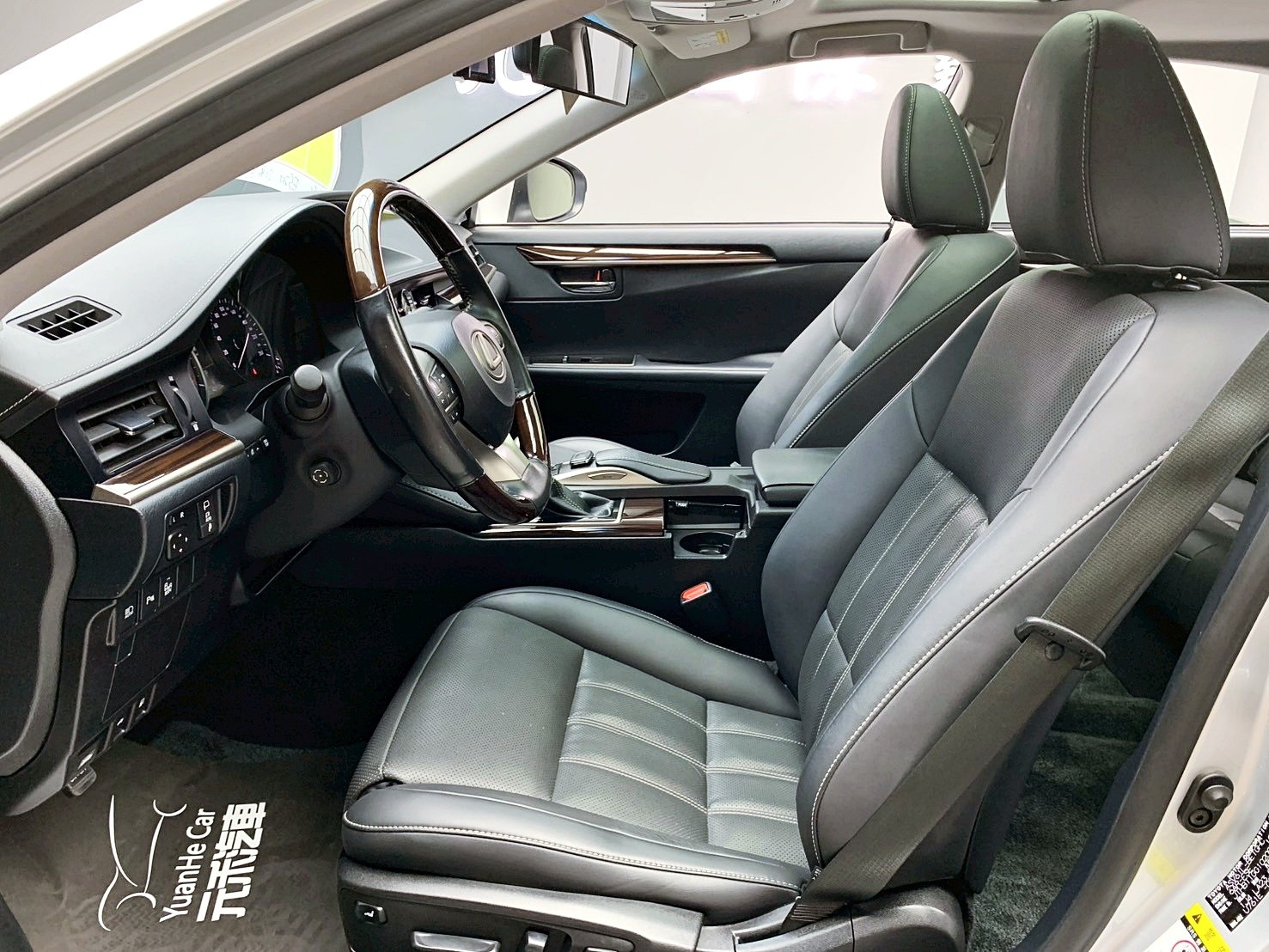 全台到府賞車 2015/16 Lexus ES200 旗艦版『小李經理』元禾國際車業/中古車/促銷中  第15張相片