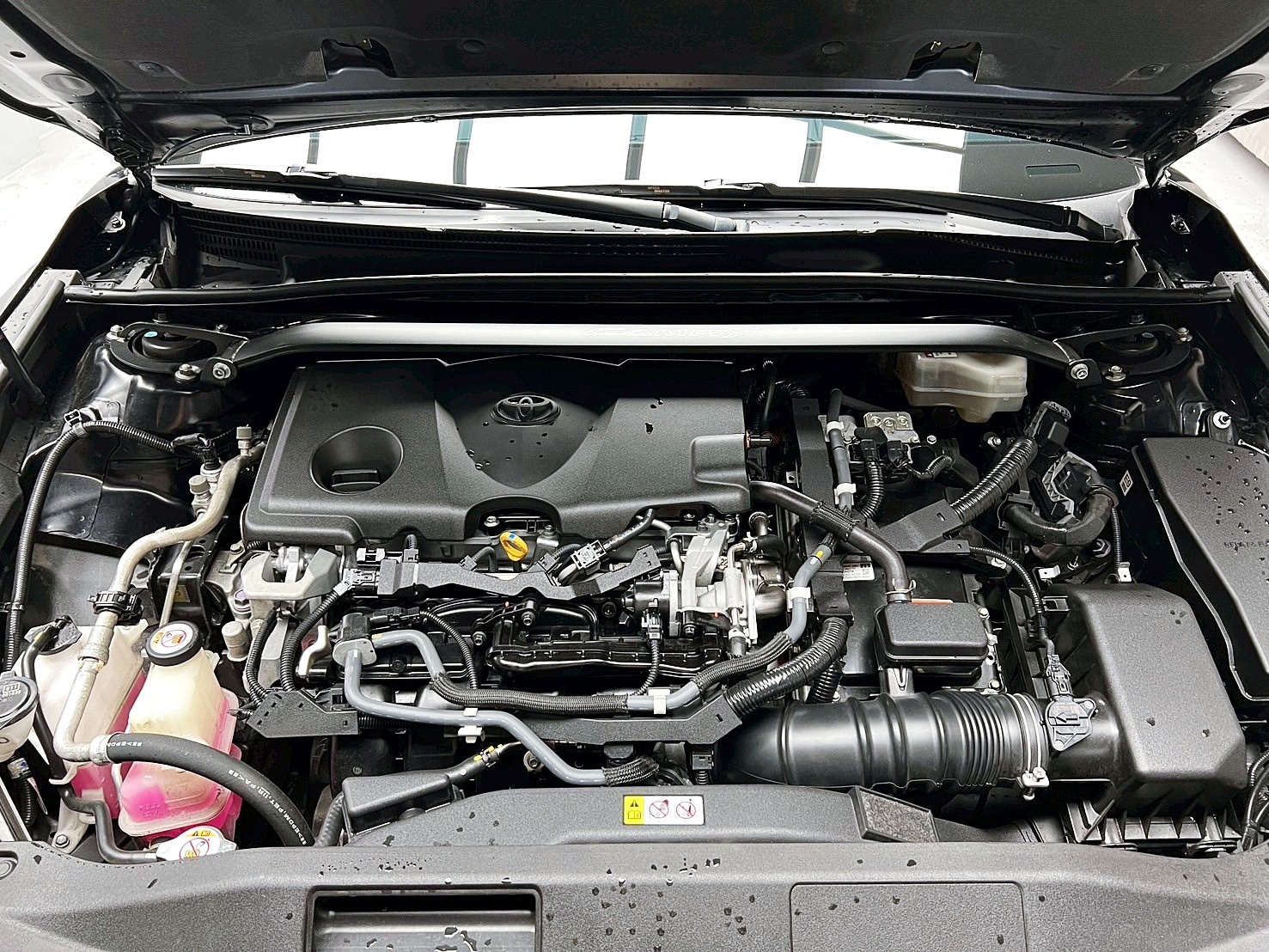 全台到府賞車 2019/20 Toyota Camry Hybrid 尊爵版(多元計程車改)『小李經理』元禾國際車業/中古車/促銷中  第16張相片