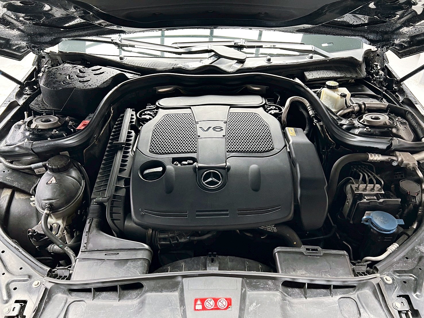 全台到府賞車 2012 Benz E350 Sedan BlueEFFICIENCY Avantgarde W212型『小李經理』元禾國際車業/中古車/促銷中  第16張相片