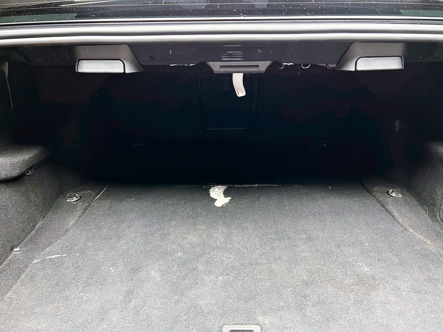 全台到府賞車 2012 Benz E350 Sedan BlueEFFICIENCY Avantgarde W212型『小李經理』元禾國際車業/中古車/促銷中  第17張相片