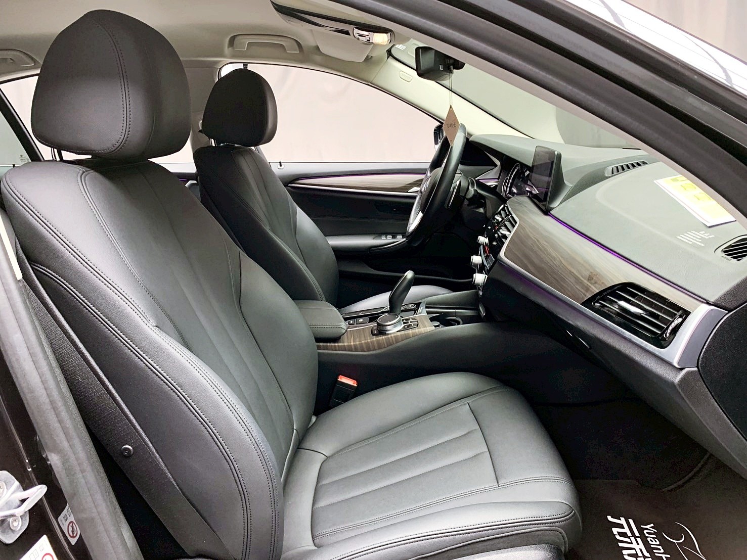 全台到府賞車 2019 BMW 520i Sedan 極智版 G30型『小李經理』元禾國際車業/中古車/促銷中  第11張相片