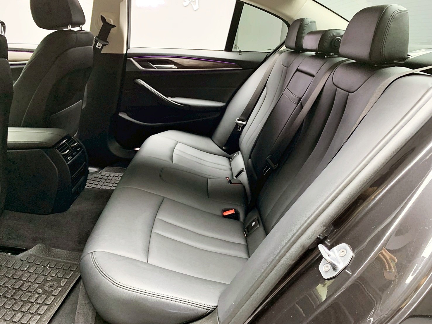 全台到府賞車 2019 BMW 520i Sedan 極智版 G30型『小李經理』元禾國際車業/中古車/促銷中  第14張相片