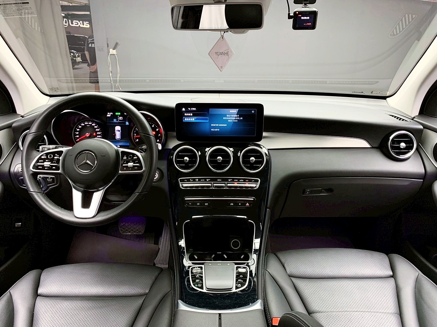 全台到府賞車 2020 Benz GLC200 X253型『小李經理』元禾國際車業/中古車/促銷中  第10張相片