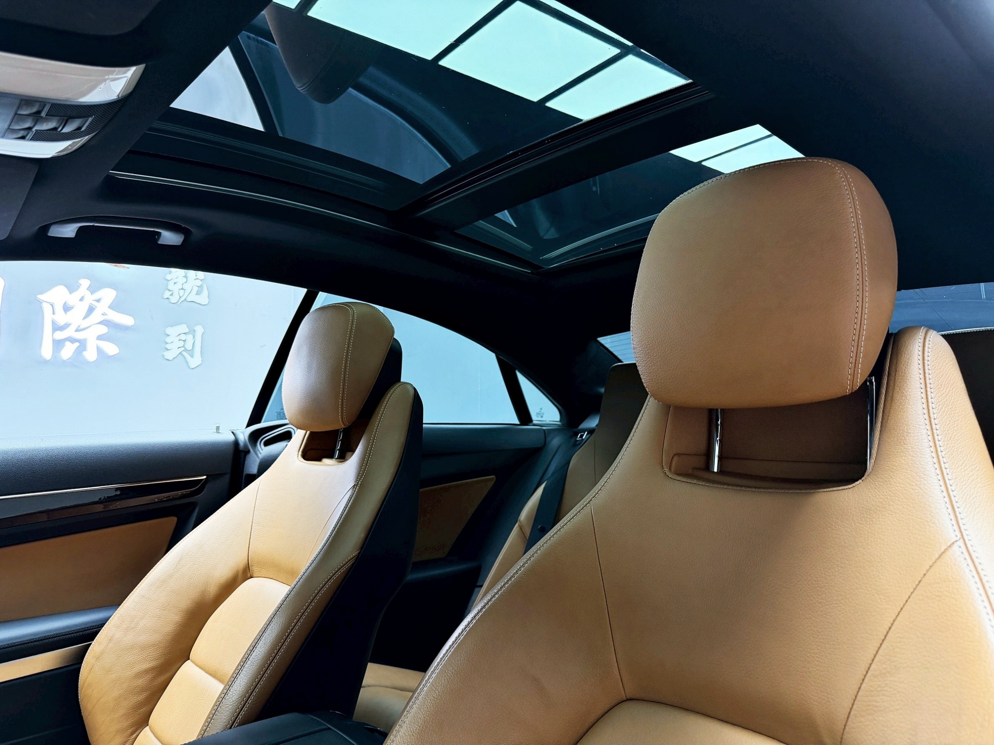 全台到府賞車 2010/11 Benz E350 Coupe Avantgarde C207型『小李經理』元禾國際車業/中古車/促銷中  第6張相片