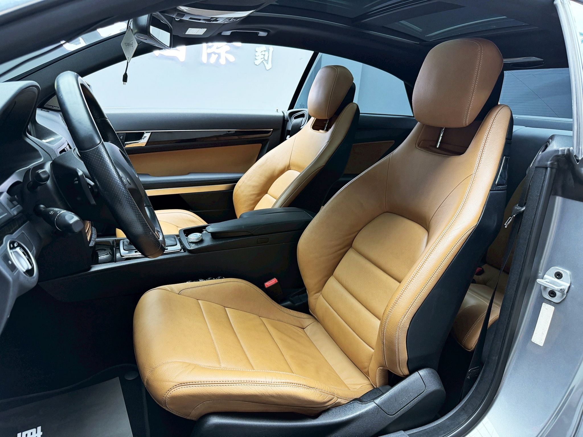 全台到府賞車 2010/11 Benz E350 Coupe Avantgarde C207型『小李經理』元禾國際車業/中古車/促銷中  第12張相片