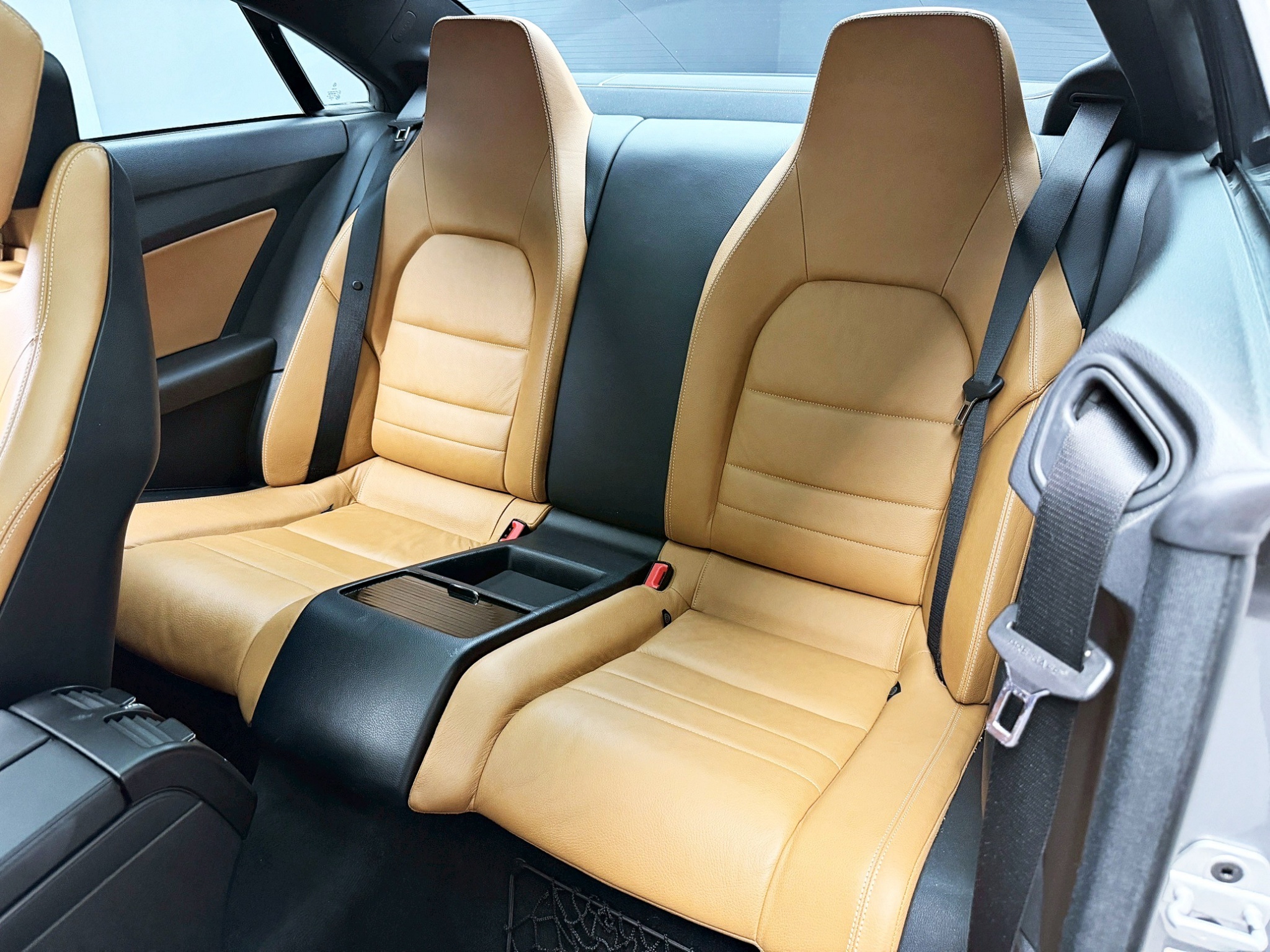 全台到府賞車 2010/11 Benz E350 Coupe Avantgarde C207型『小李經理』元禾國際車業/中古車/促銷中  第13張相片