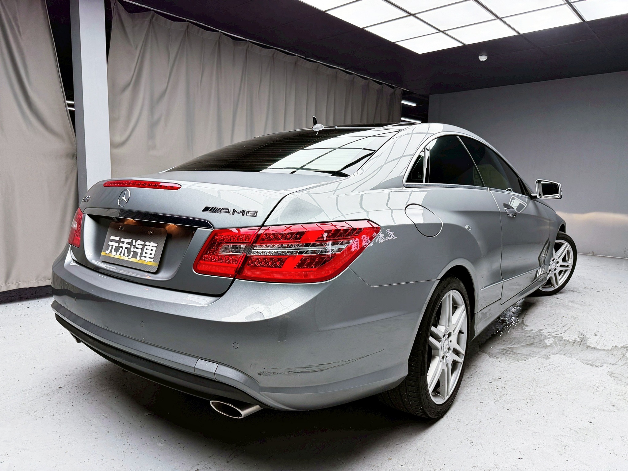 全台到府賞車 2010/11 Benz E350 Coupe Avantgarde C207型『小李經理』元禾國際車業/中古車/促銷中  第19張相片
