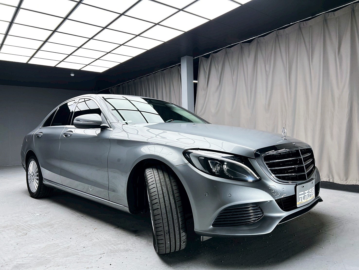 全台到府賞車 2015 Benz C200 Sedan Exclusive W205型『小李經理』元禾國際車業/中古車/促銷中  第19張相片
