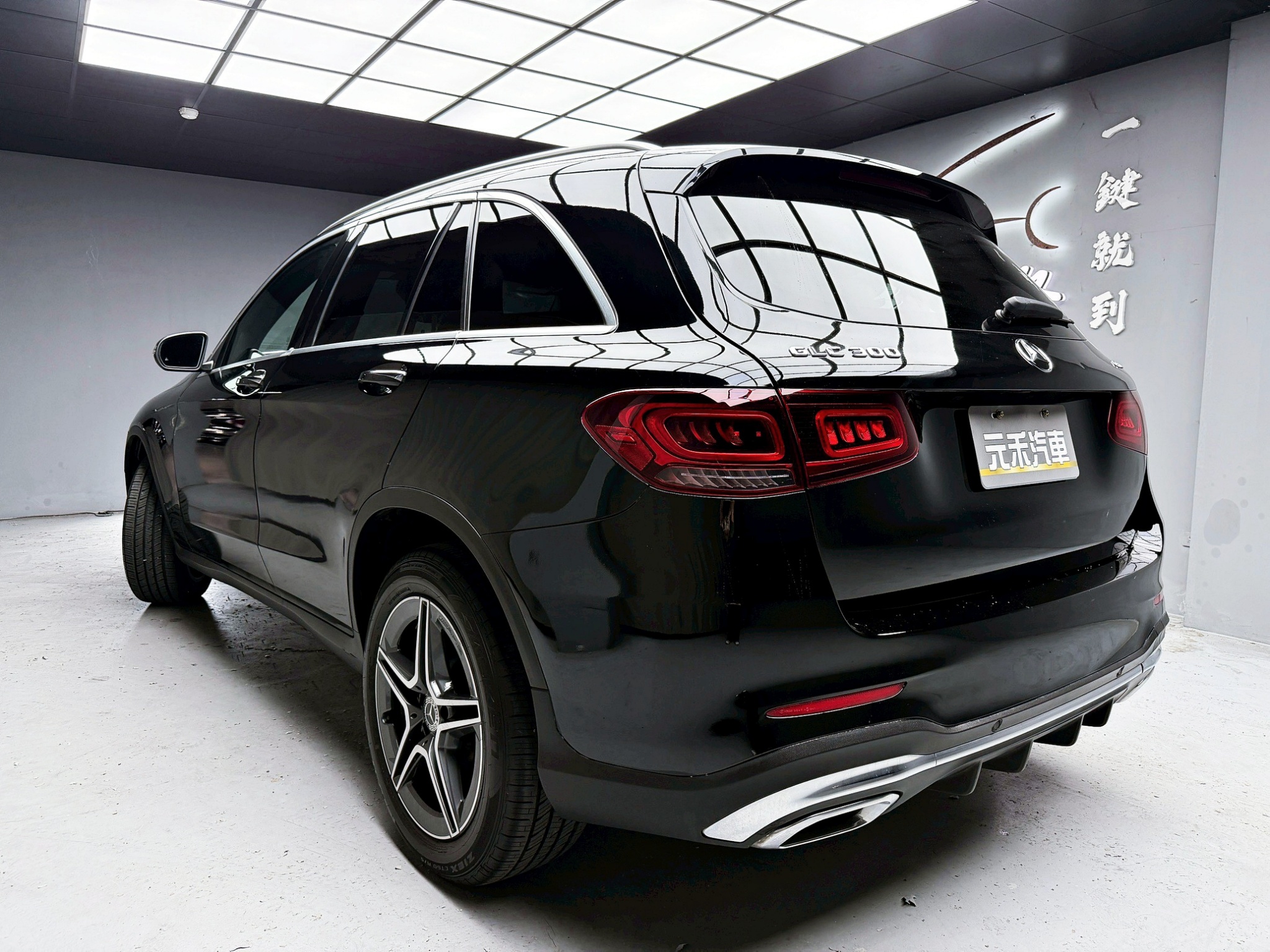 全台到府賞車 2019/20 Benz GLC300 4MATIC X253型『小李經理』元禾國際車業/中古車/促銷中  第3張相片