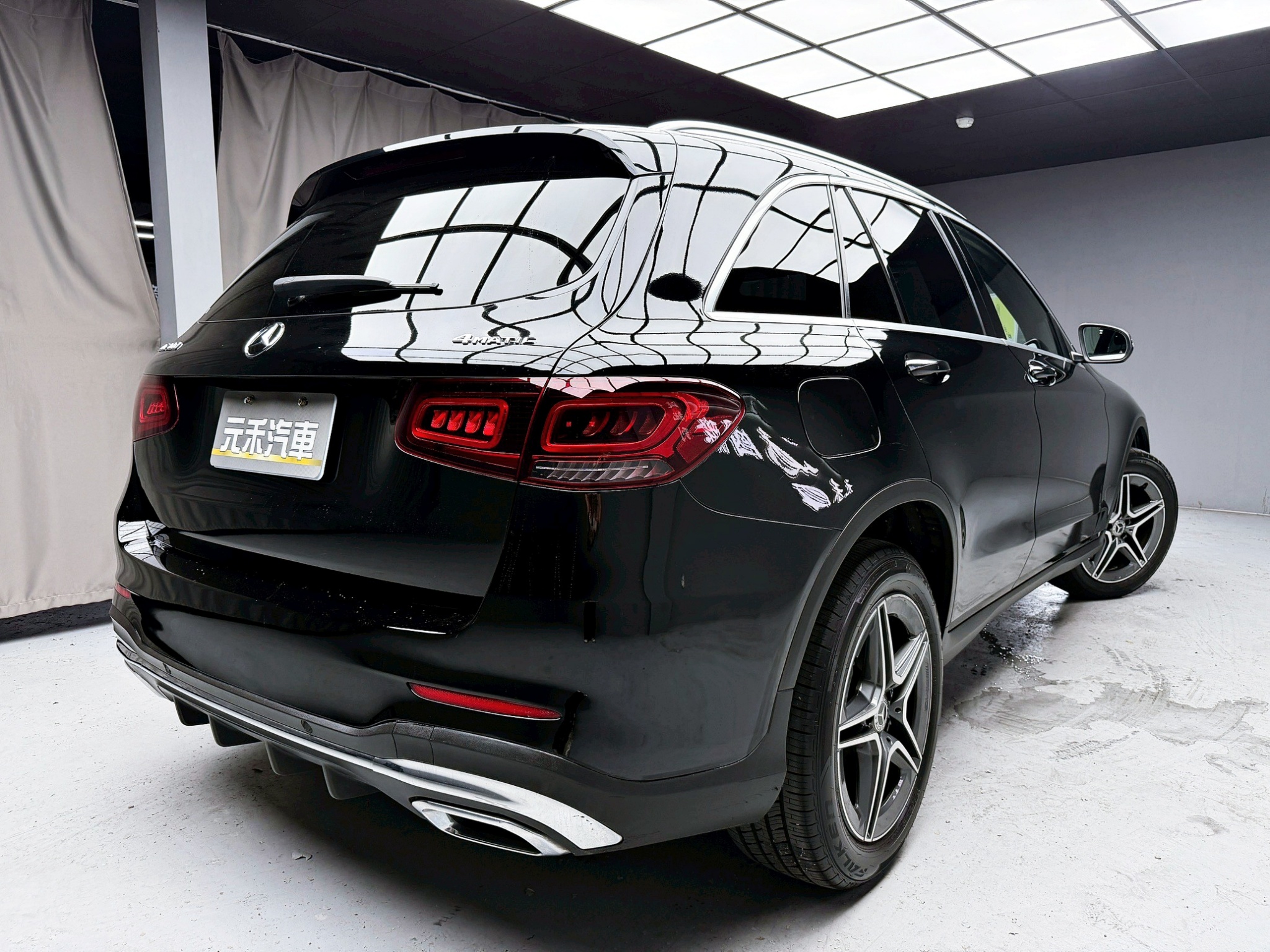 全台到府賞車 2019/20 Benz GLC300 4MATIC X253型『小李經理』元禾國際車業/中古車/促銷中  第18張相片