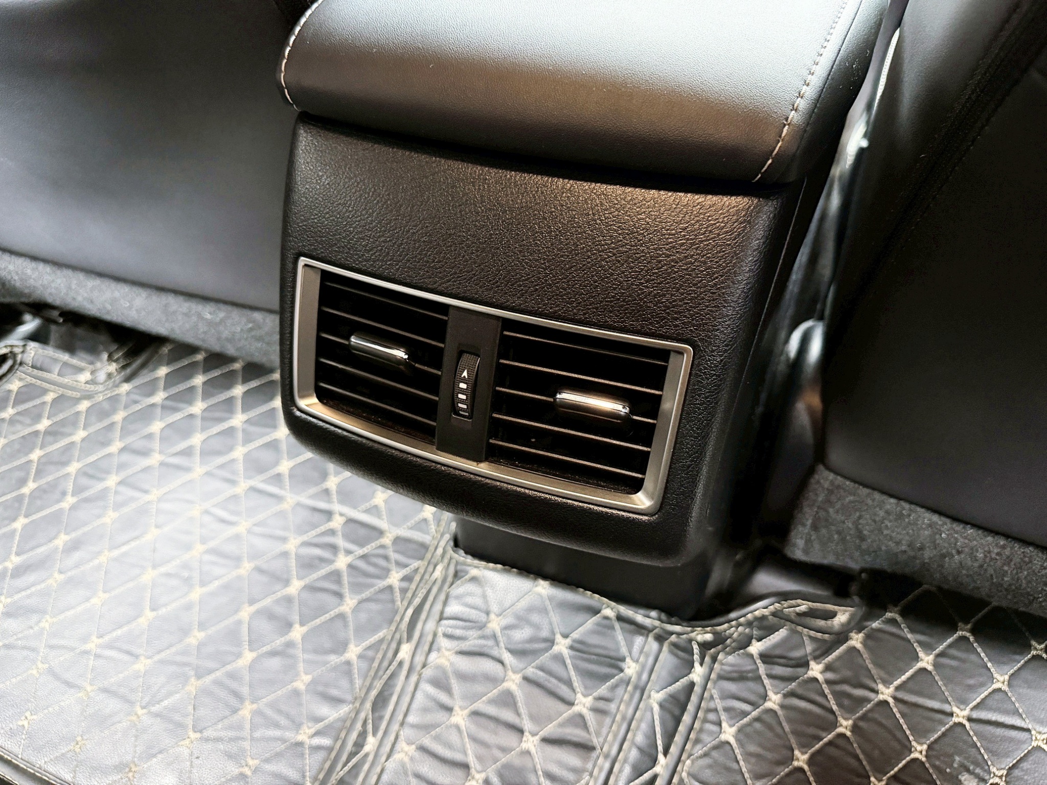 全台到府賞車 2018 Lexus NX200 菁英版『小李經理』元禾國際車業/中古車/促銷中  第13張相片