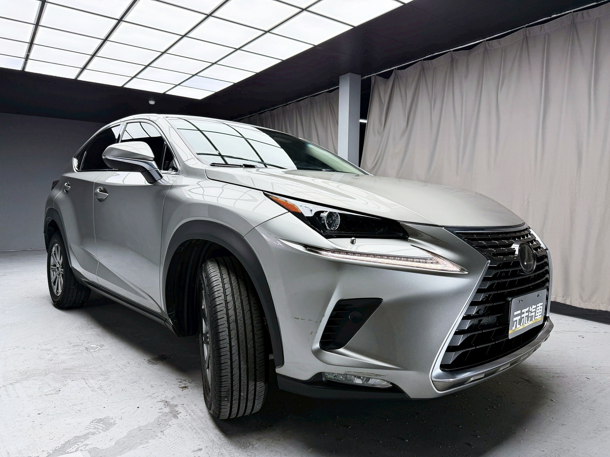全台到府賞車 2018 Lexus NX200 菁英版『小李經理』元禾國際車業/中古車/促銷中  第18張相片