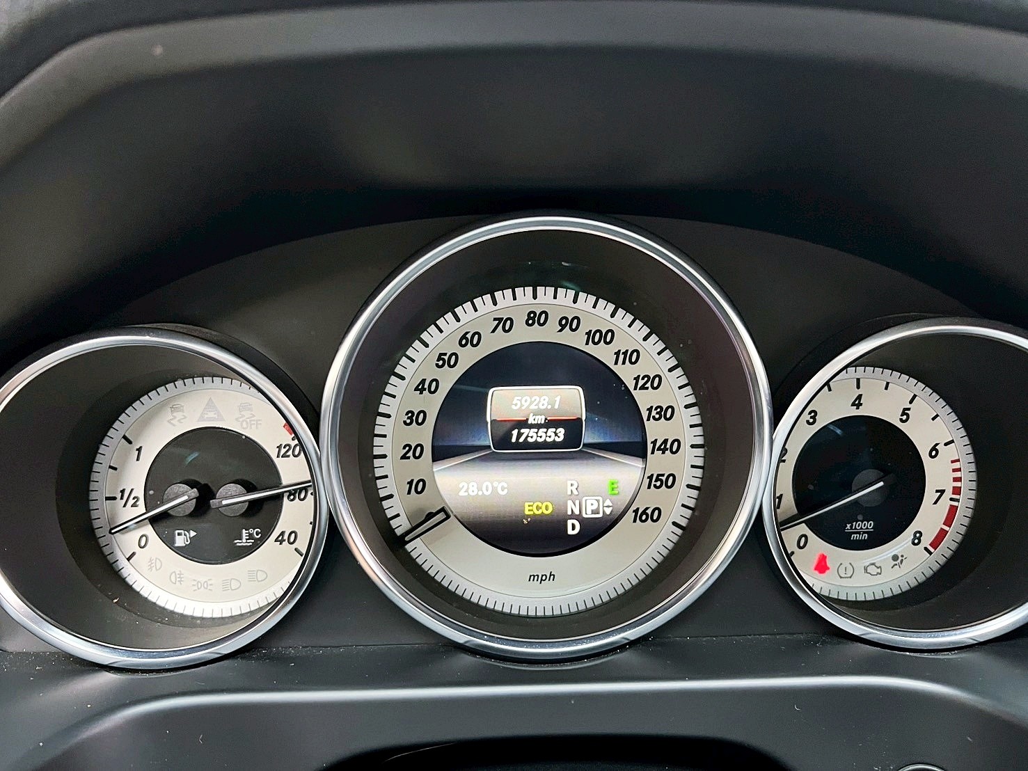 全台到府賞車 2014 Benz E350 Sedan Avantgarde W212型『小李經理』元禾國際車業/中古車/促銷中  第6張相片