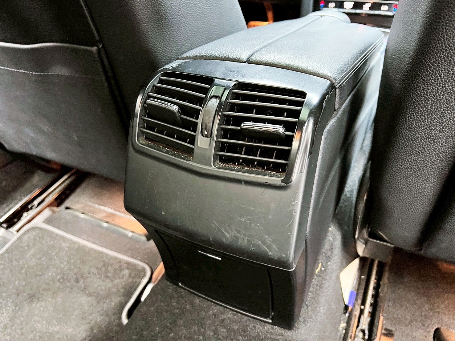 全台到府賞車 2014 Benz E350 Sedan Avantgarde W212型『小李經理』元禾國際車業/中古車/促銷中  第12張相片