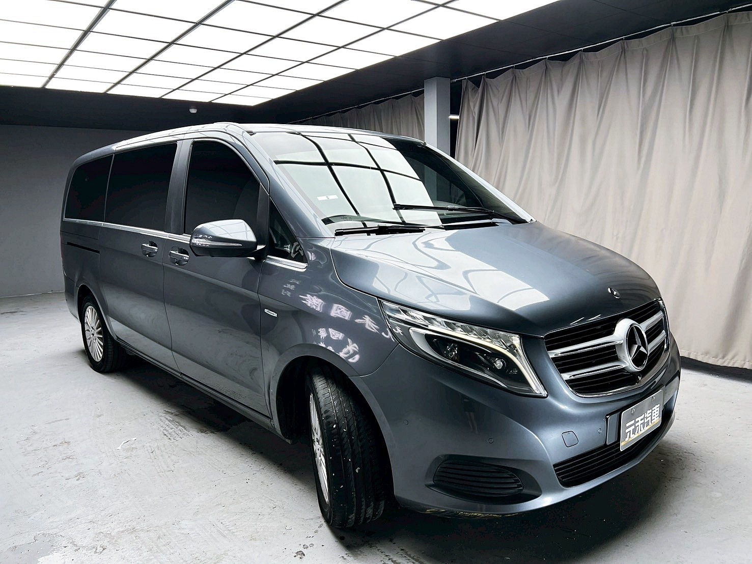 全台到府賞車 2015/16 Benz V250d Avantgarde W447型 七人座『小李經理』元禾國際車業/中古車/促銷中  第20張相片