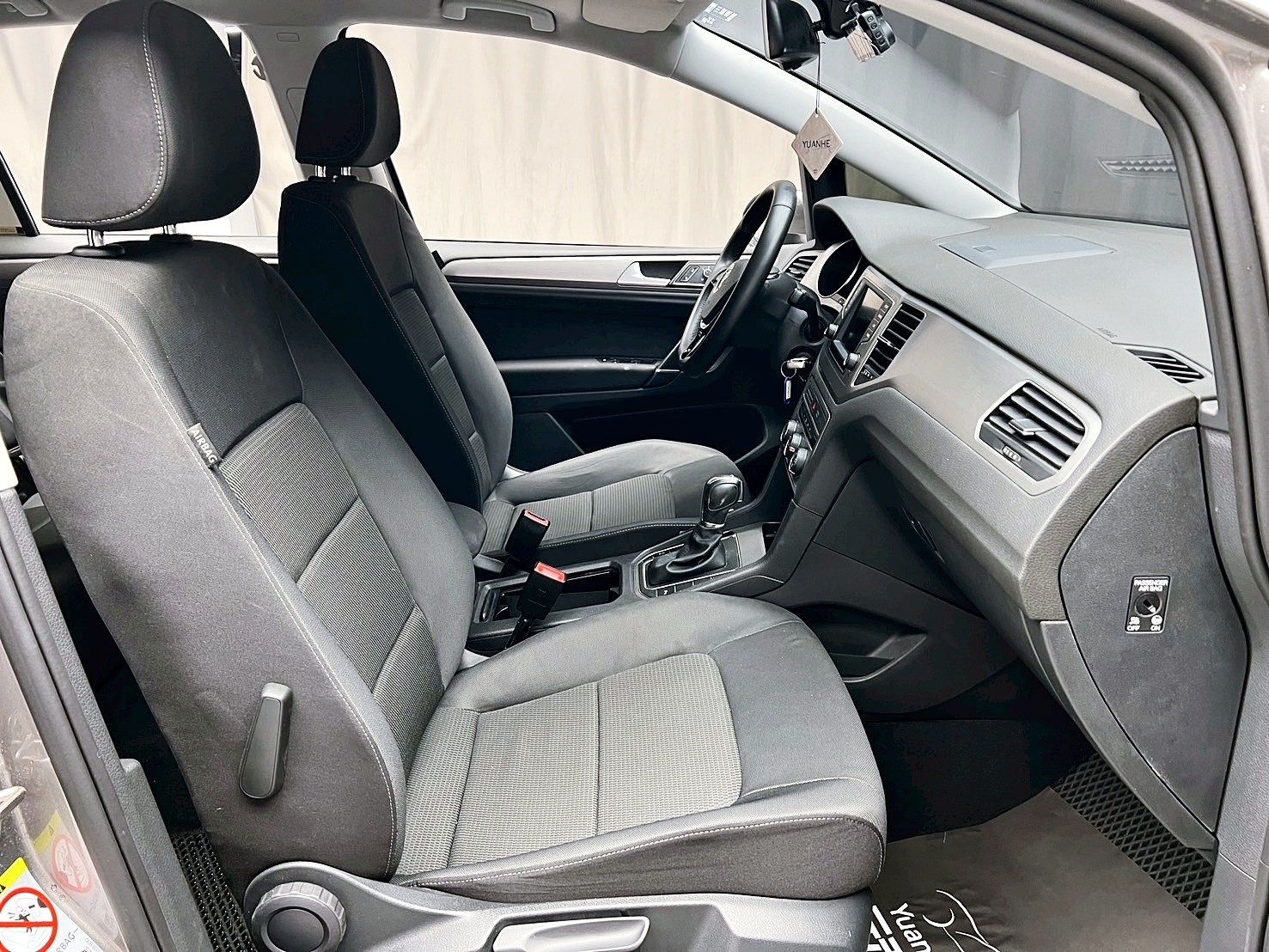 全台到府賞車 2015/16 福斯 Golf Sportsvan 280TDI Comfortline『小李經理』元禾國際車業/中古車/促銷中  第10張相片