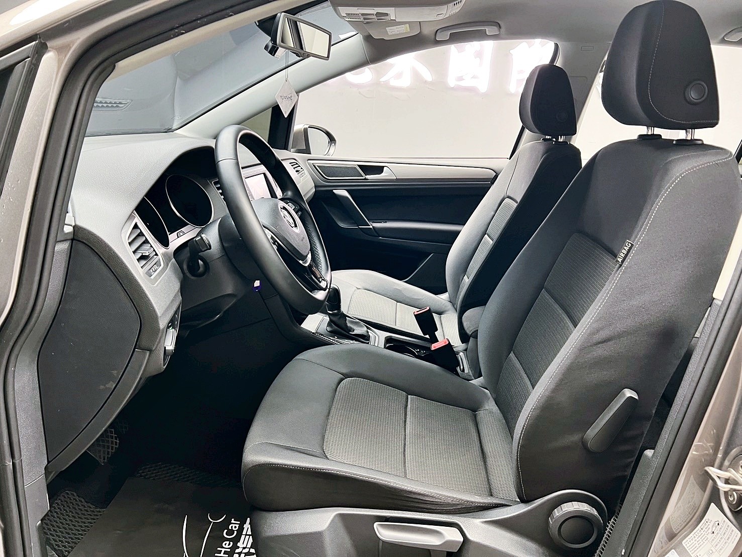 全台到府賞車 2015/16 福斯 Golf Sportsvan 280TDI Comfortline『小李經理』元禾國際車業/中古車/促銷中  第14張相片