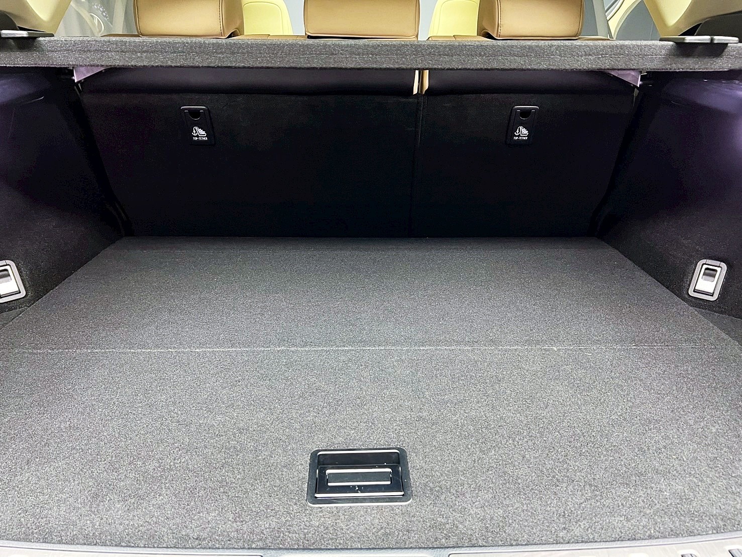 全台到府賞車 2017/18 Lexus NX300 頂級版『小李經理』元禾國際車業/中古車/促銷中  第17張相片