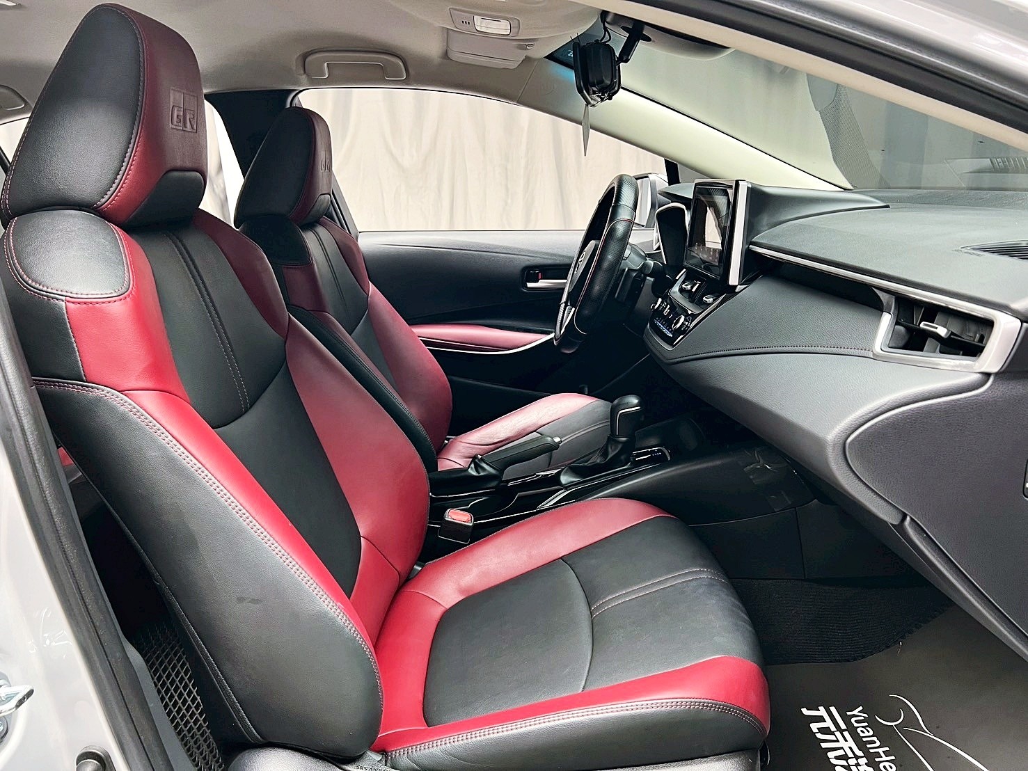 全台到府賞車 2020 Toyota Corolla Altis GR Sport『小李經理』元禾國際車業/中古車/促銷中  第10張相片