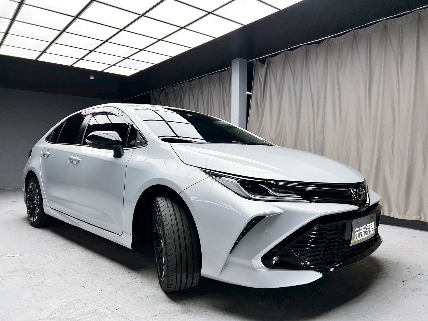 全台到府賞車 2020 Toyota Corolla Altis GR Sport『小李經理』元禾國際車業/中古車/促銷中  第20張相片