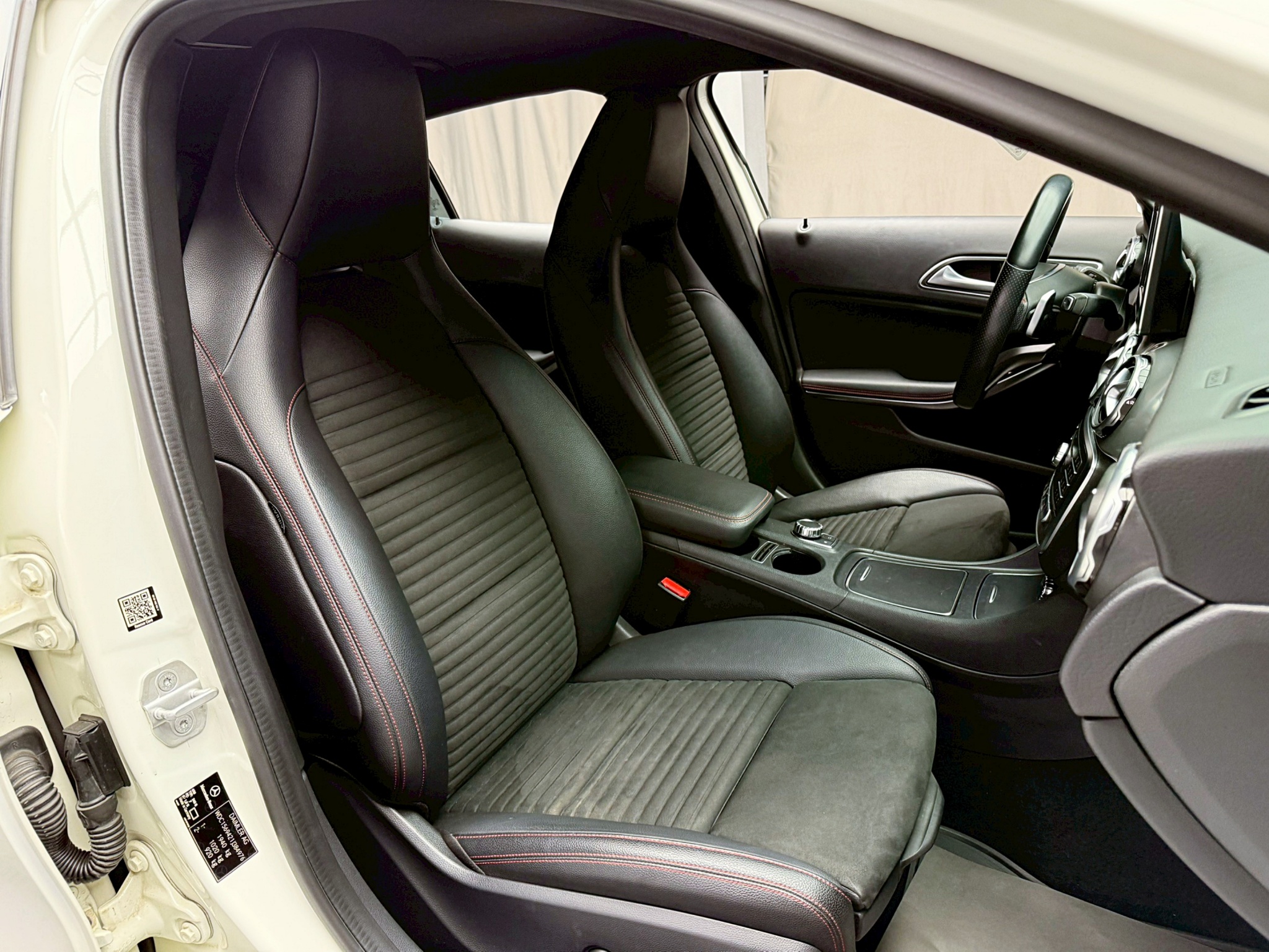 全台到府賞車 2017 Benz GLA180 運動版 X156型『小李經理』元禾國際車業/中古車/促銷中  第9張相片