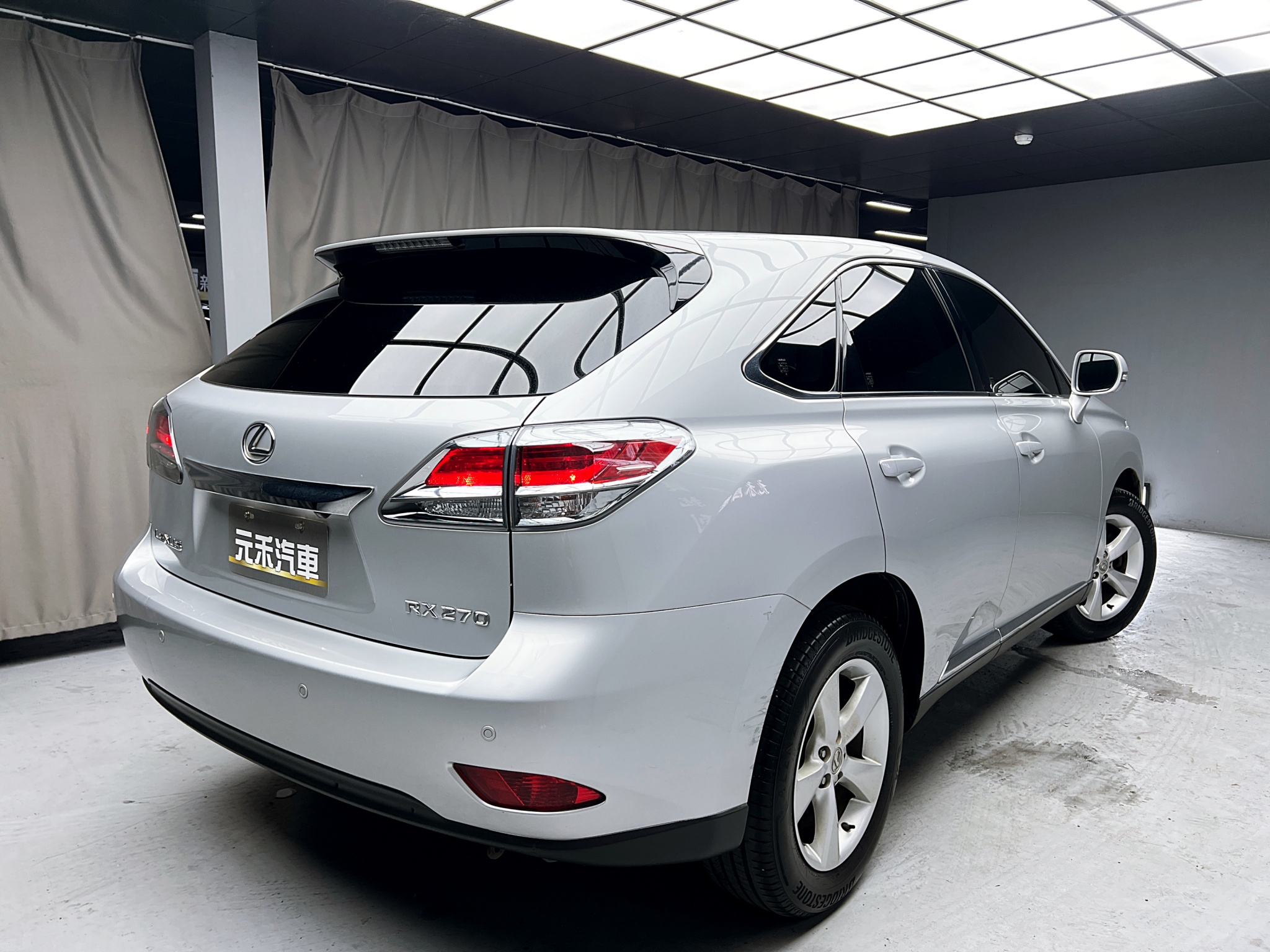 全台到府賞車 2013/14 Lexus RX270 豪華版『小李經理』元禾國際車業/中古車/促銷中  第18張相片