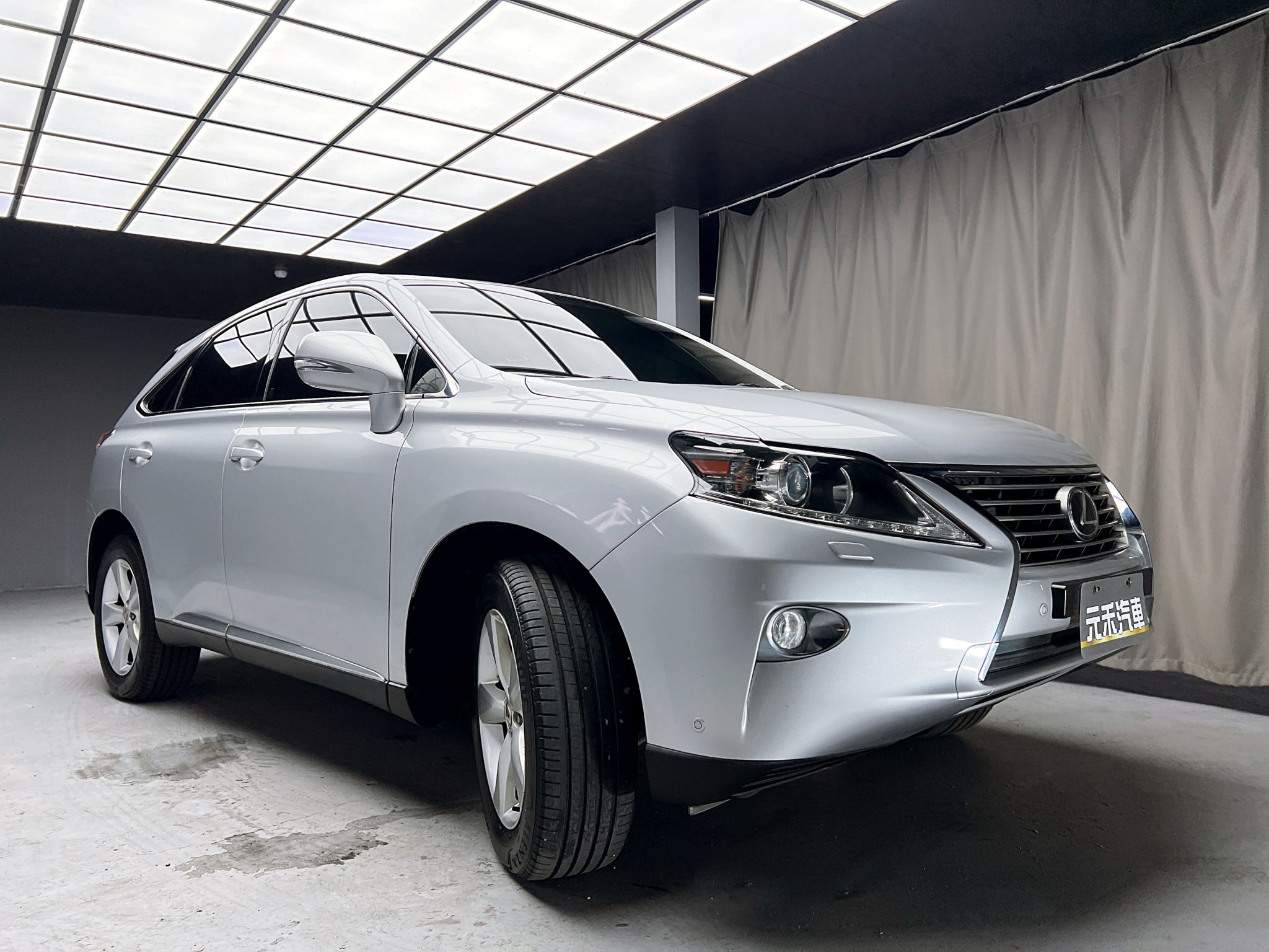 全台到府賞車 2013/14 Lexus RX270 豪華版『小李經理』元禾國際車業/中古車/促銷中  第19張相片