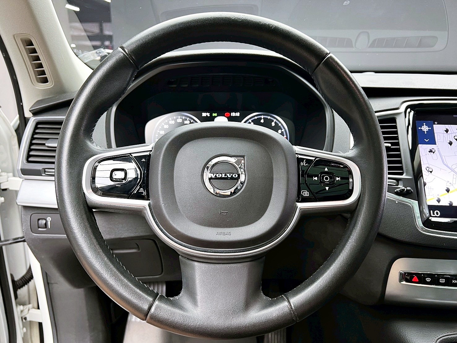 全台到府賞車 2019 Volvo XC90 T5 Momentum 七人座『小李經理』元禾國際車業/中古車/促銷中  第7張相片