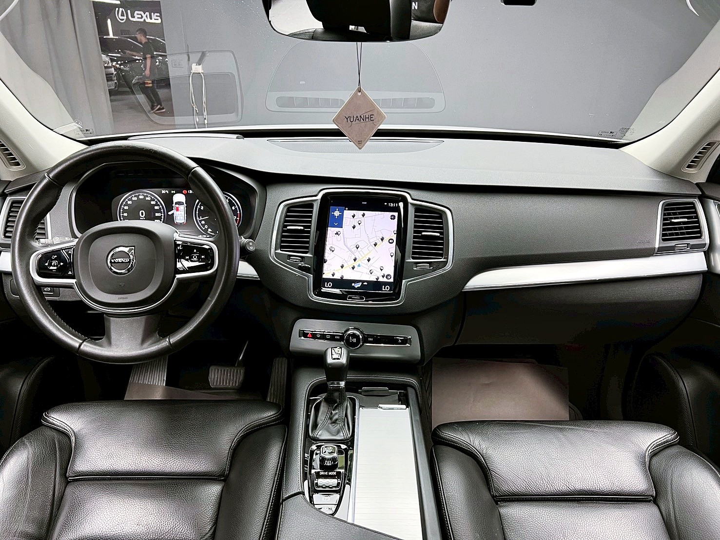 全台到府賞車 2019 Volvo XC90 T5 Momentum 七人座『小李經理』元禾國際車業/中古車/促銷中  第9張相片