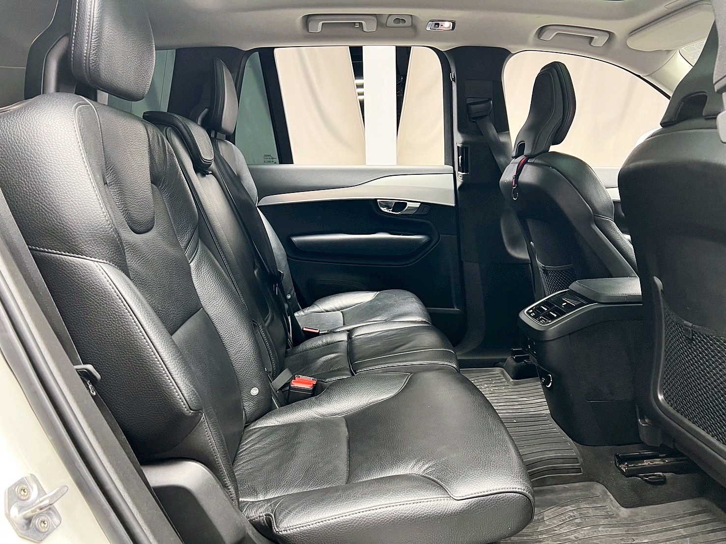 全台到府賞車 2019 Volvo XC90 T5 Momentum 七人座『小李經理』元禾國際車業/中古車/促銷中  第13張相片