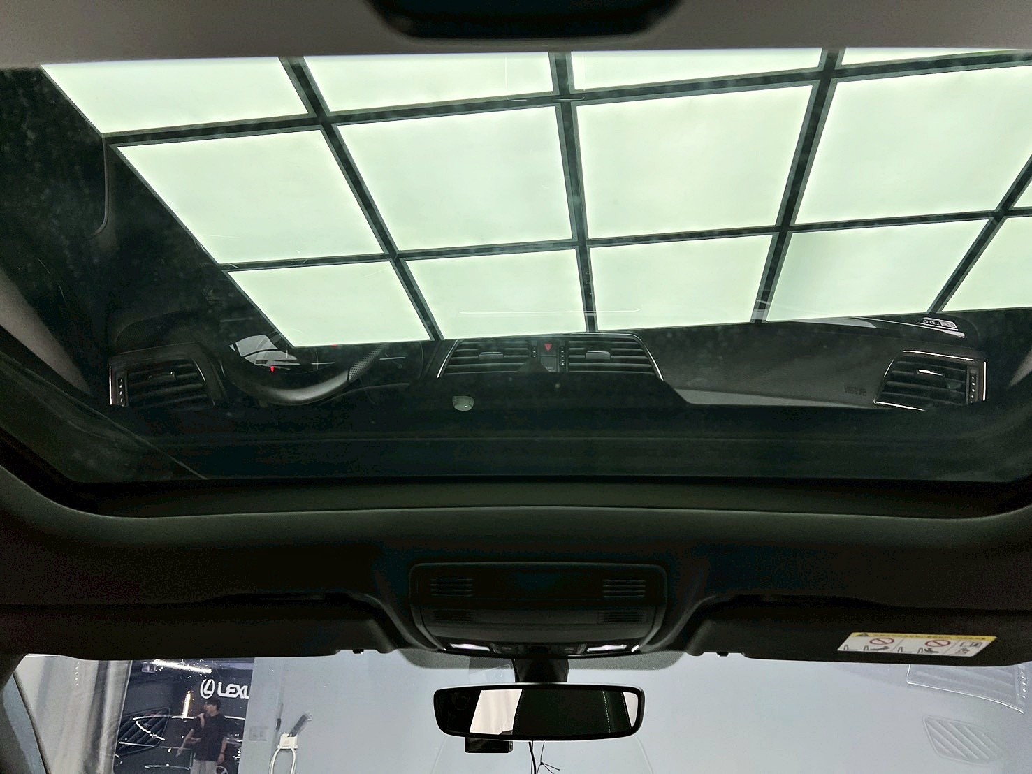 全台到府賞車 2017/18 Skoda Superb Sedan TSI Sportline『小李經理』元禾國際車業/中古車/促銷中  第9張相片