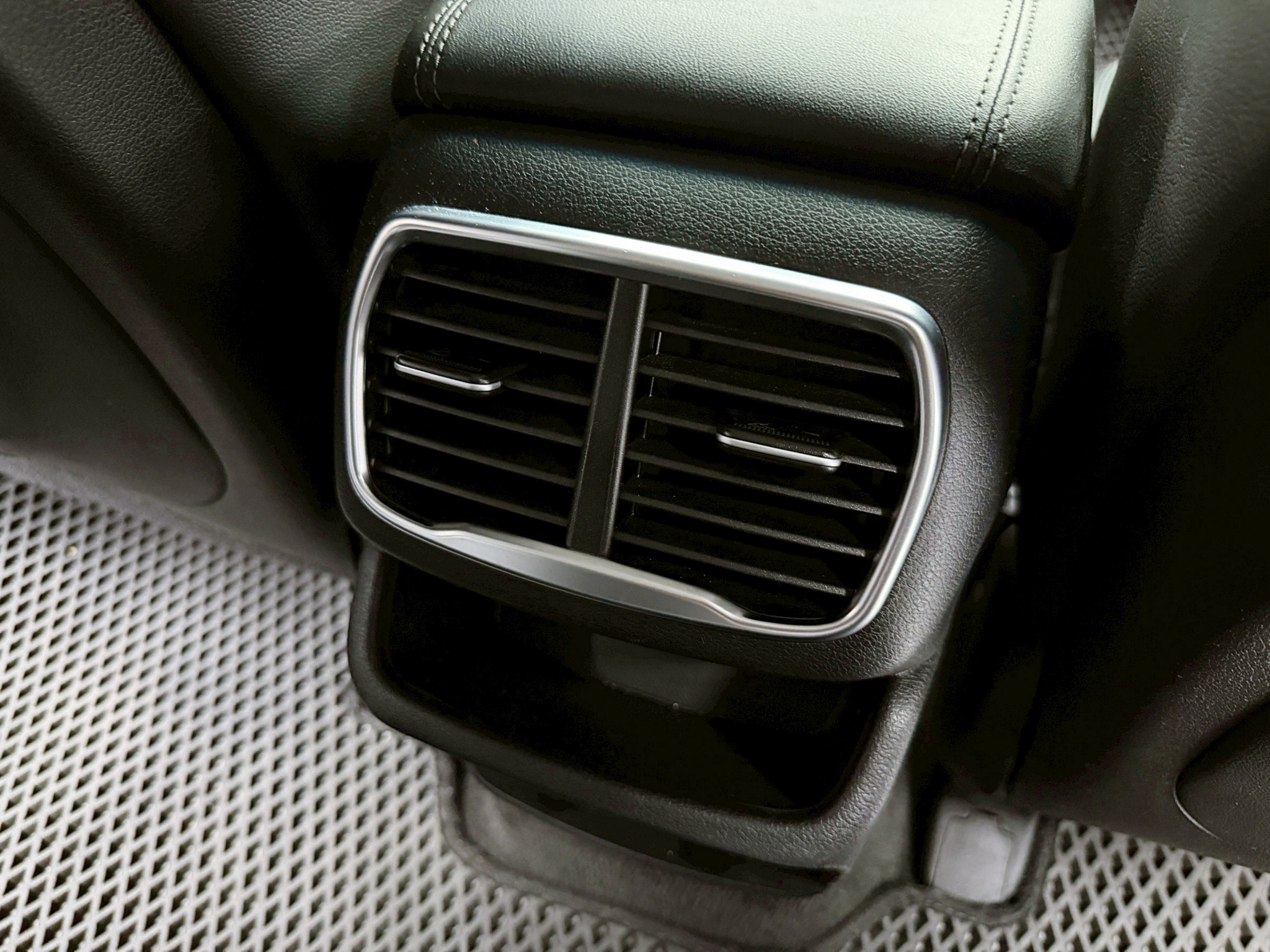 全台到府賞車 2020 Hyundai SantaFe 七人座AWD旗艦版『小李經理』元禾國際車業/中古車/促銷中  第11張相片