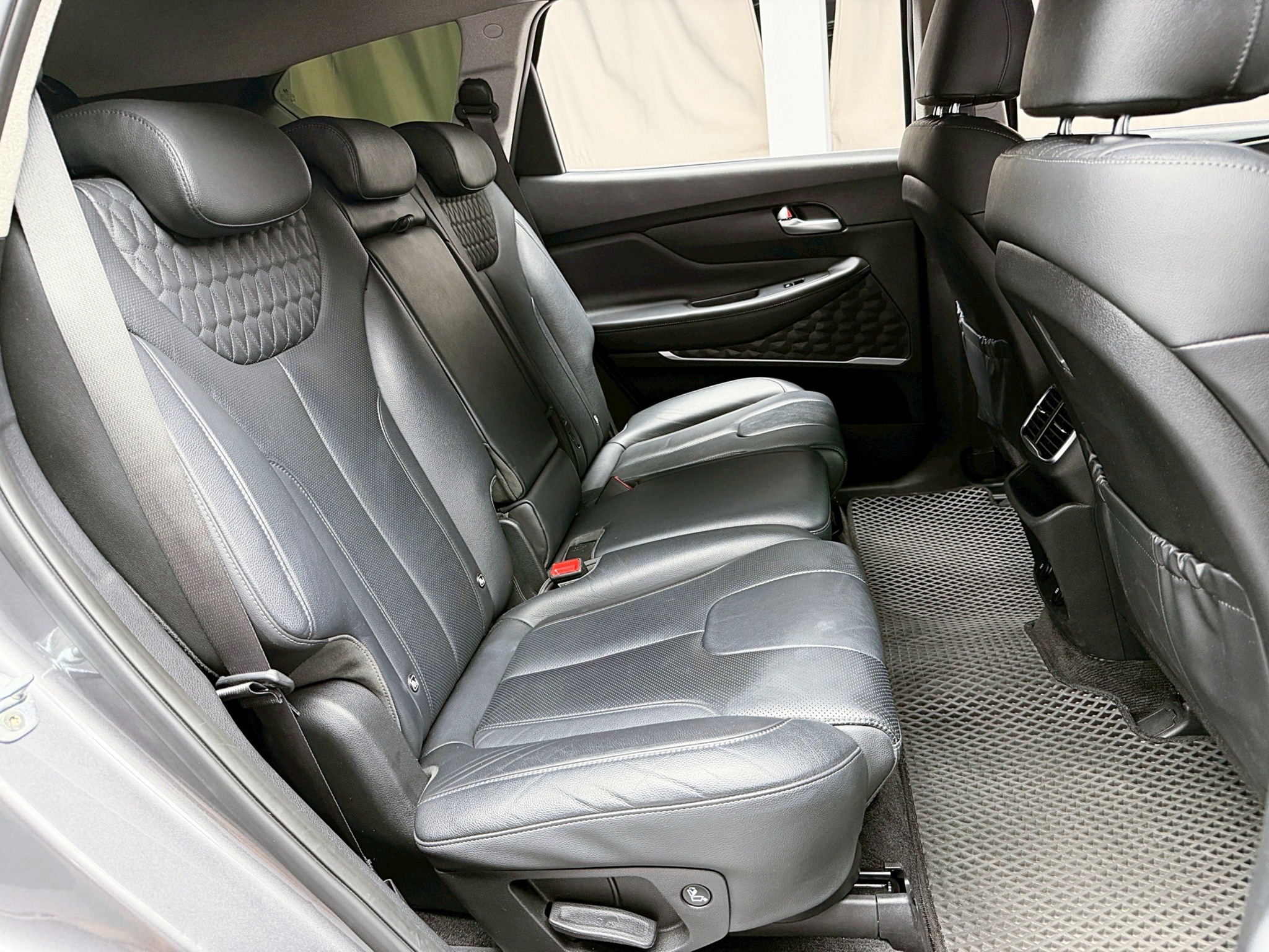 全台到府賞車 2020 Hyundai SantaFe 七人座AWD旗艦版『小李經理』元禾國際車業/中古車/促銷中  第13張相片