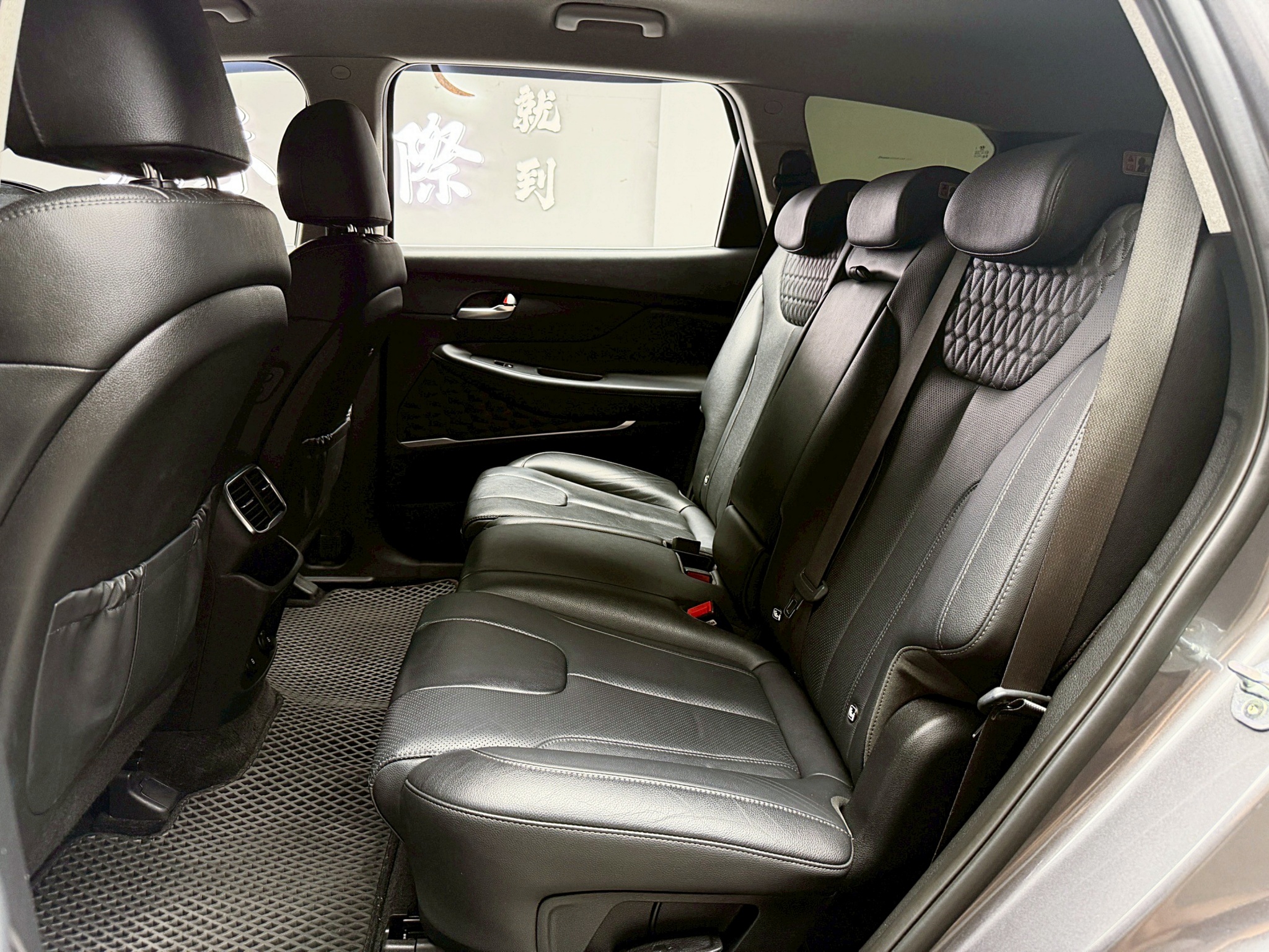 全台到府賞車 2020 Hyundai SantaFe 七人座AWD旗艦版『小李經理』元禾國際車業/中古車/促銷中  第14張相片