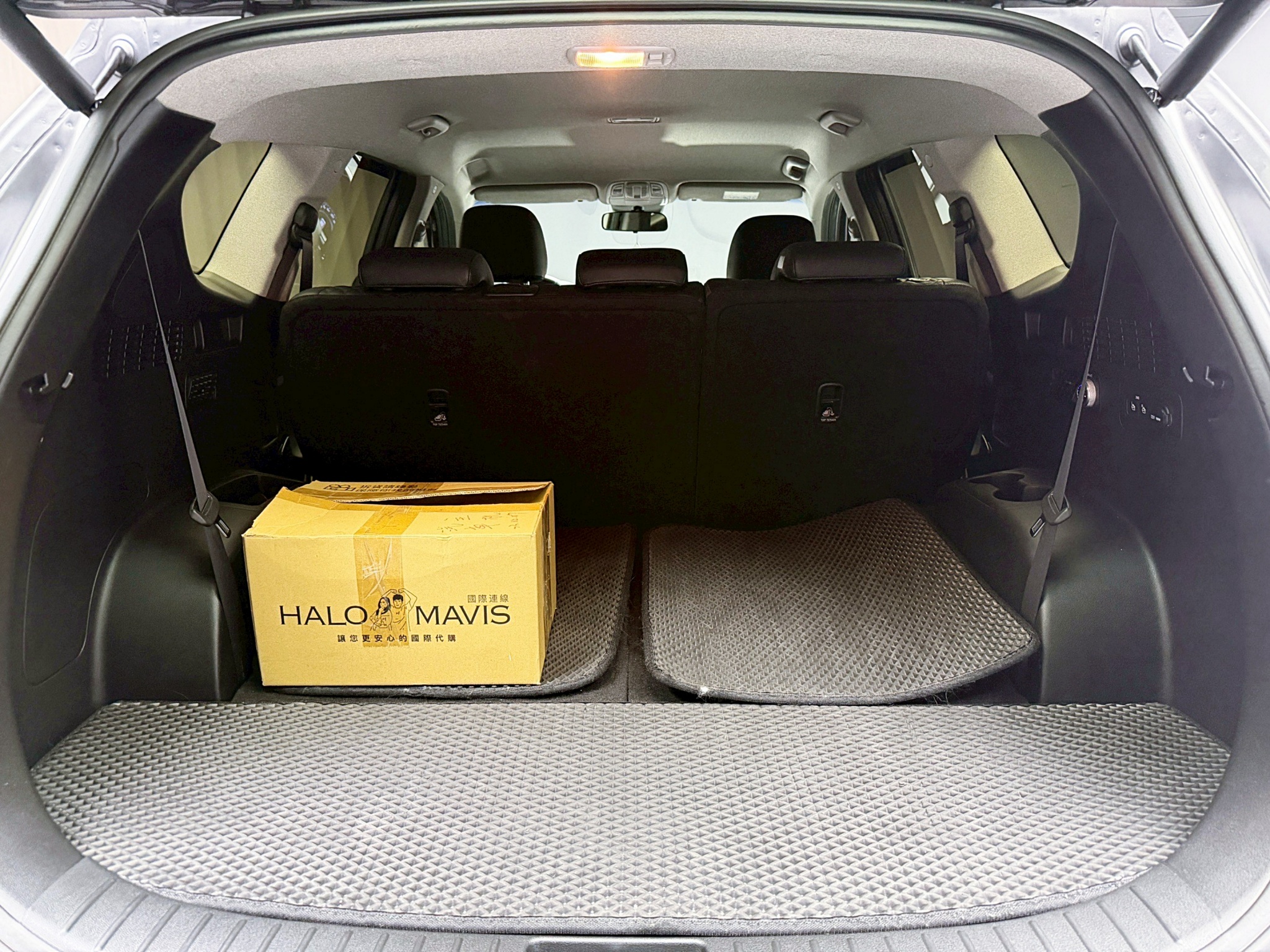 全台到府賞車 2020 Hyundai SantaFe 七人座AWD旗艦版『小李經理』元禾國際車業/中古車/促銷中  第17張相片