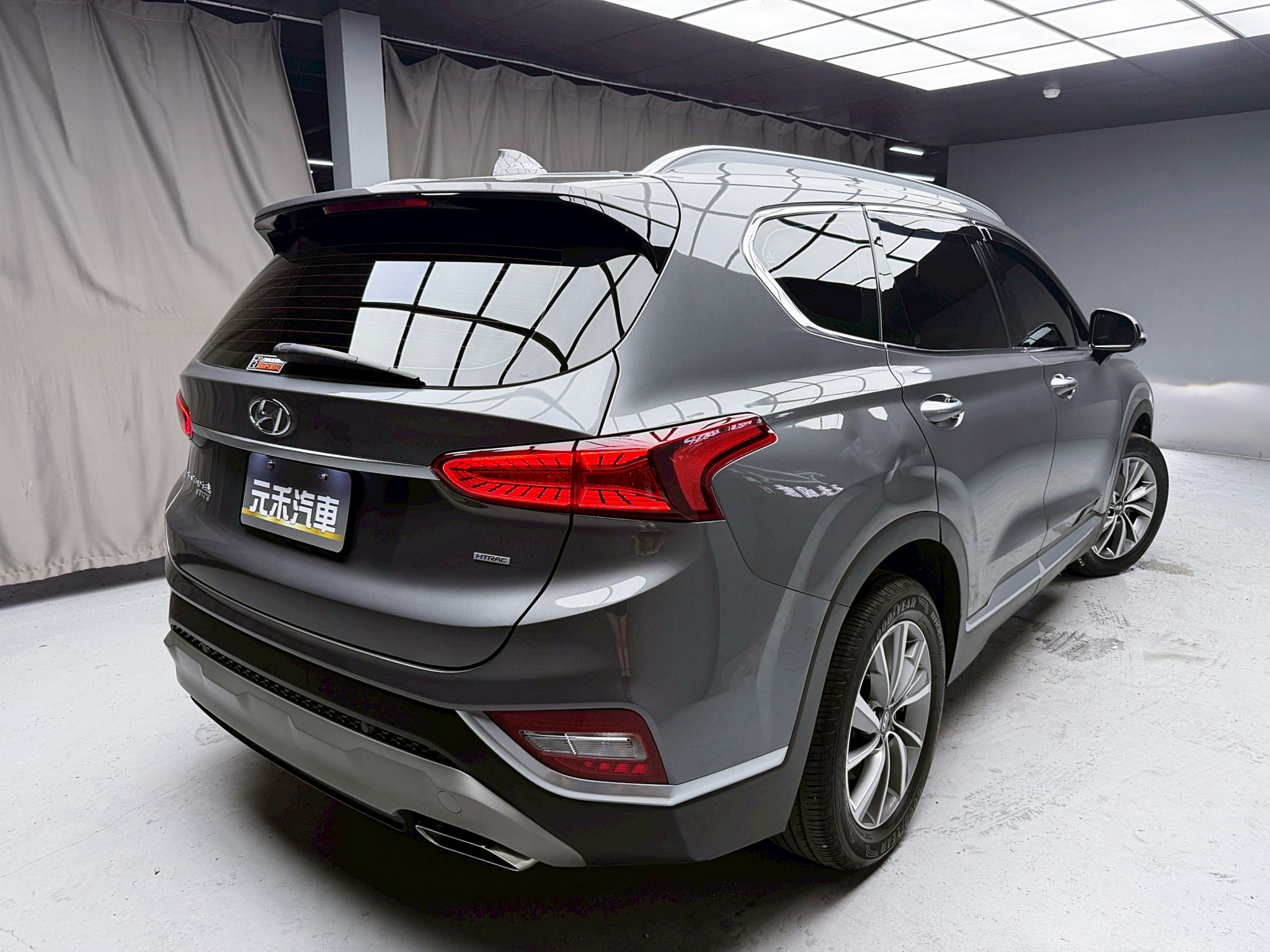 全台到府賞車 2020 Hyundai SantaFe 七人座AWD旗艦版『小李經理』元禾國際車業/中古車/促銷中  第19張相片