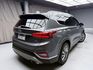 全台到府賞車 2020 Hyundai SantaFe 七人座AWD旗艦版『小李經理』元禾國際車業/中古車/促銷中  第19張縮圖