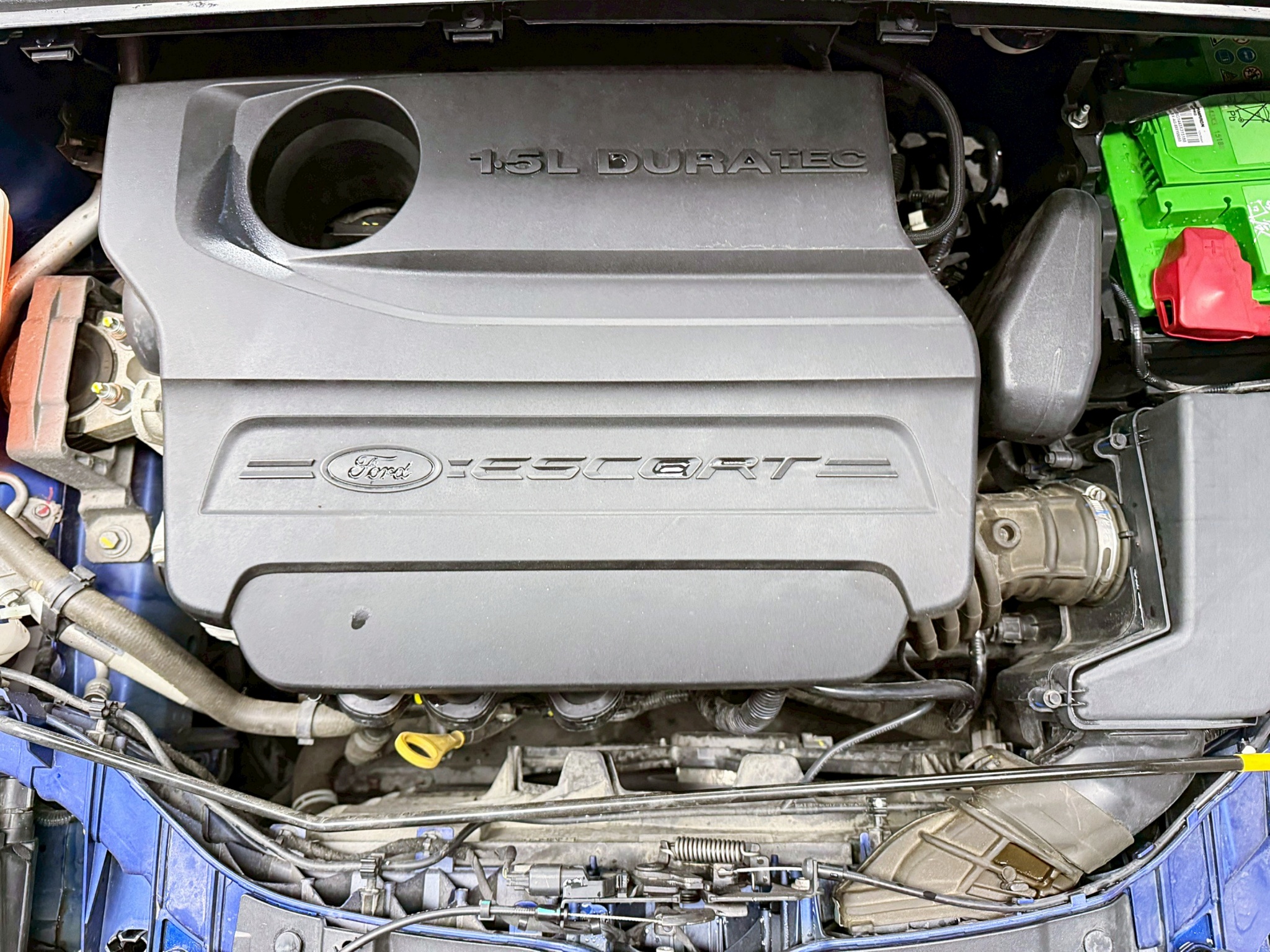 全台到府賞車 2019 Ford Escort 時尚型『小李經理』元禾國際車業/中古車/促銷中  第5張相片