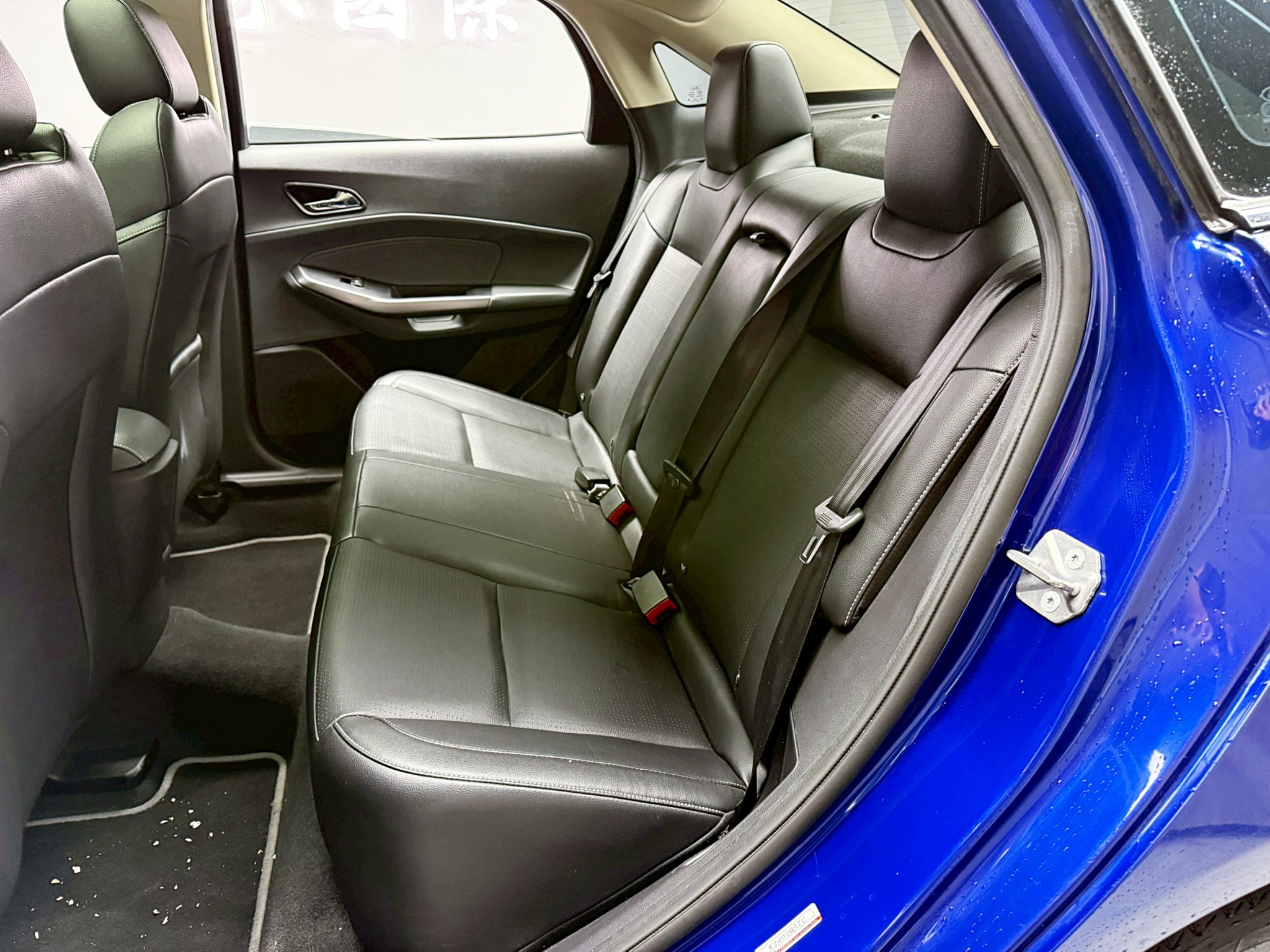 全台到府賞車 2019 Ford Escort 時尚型『小李經理』元禾國際車業/中古車/促銷中  第7張相片