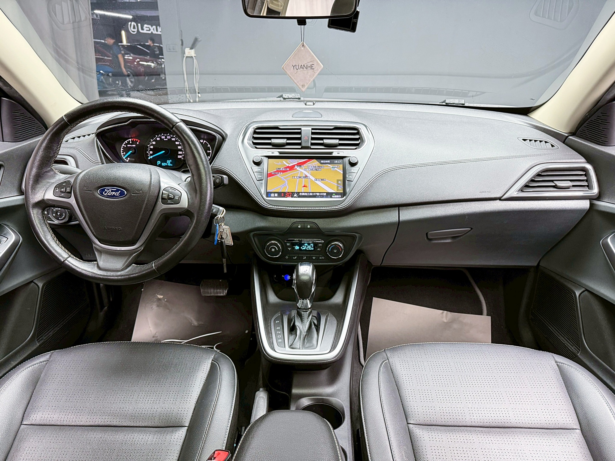 全台到府賞車 2019 Ford Escort 時尚型『小李經理』元禾國際車業/中古車/促銷中  第11張相片