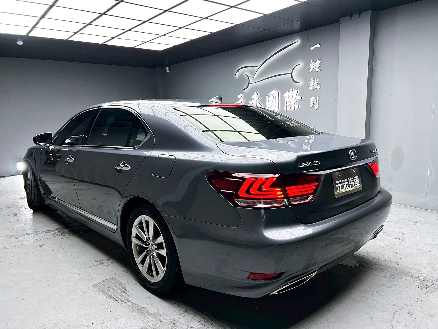 全台到府賞車 2015 Lexus LS460L 頂級版『小李經理』元禾國際車業/中古車/促銷中  第3張相片