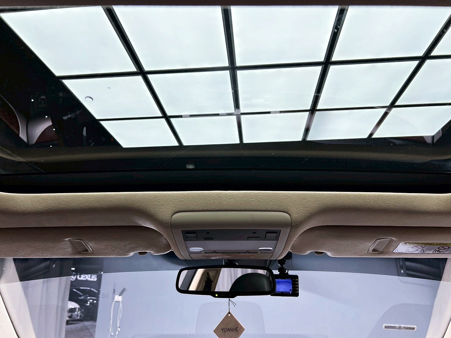 全台到府賞車 2015 Lexus LS460L 頂級版『小李經理』元禾國際車業/中古車/促銷中  第9張相片